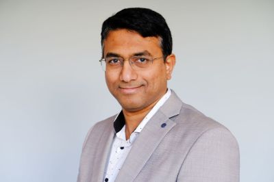 Dinesh Dholeh