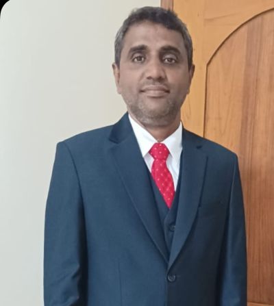 Lakshmanan  V